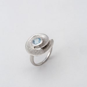 Bague "Spirale de Topaze"