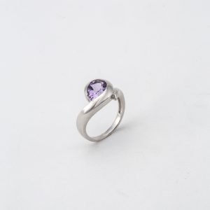 Bague "Virgule d'Améthyste"