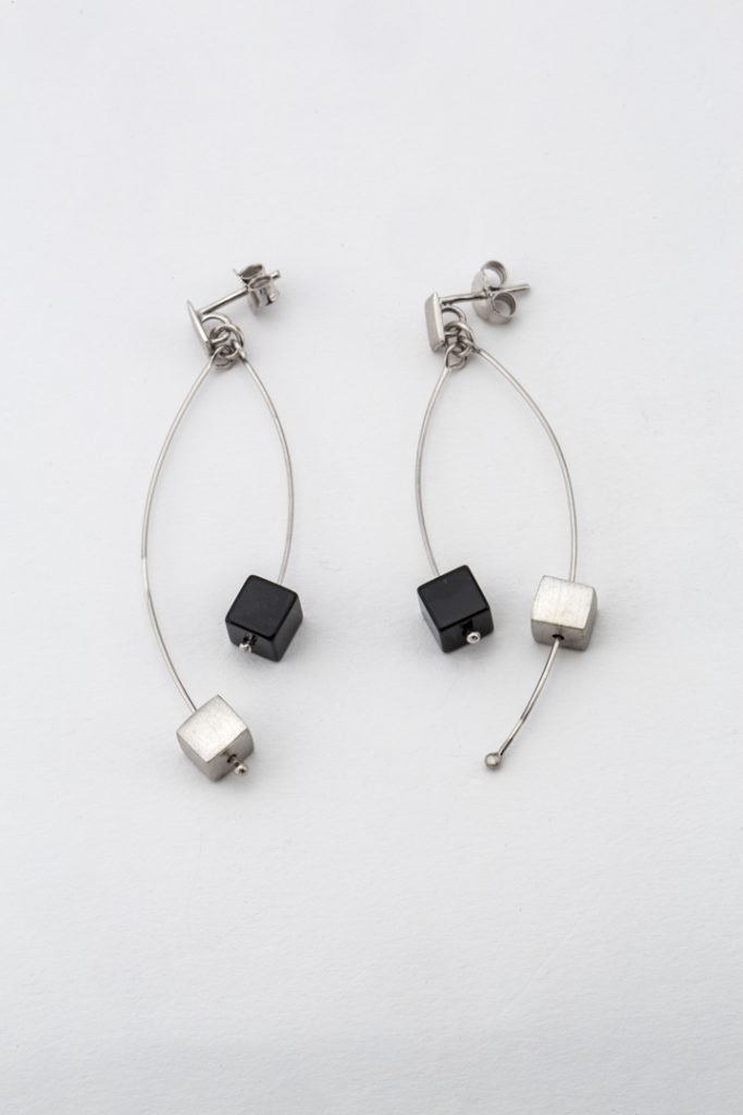 Boucles d'oreilles "Mobile" avec Onyx