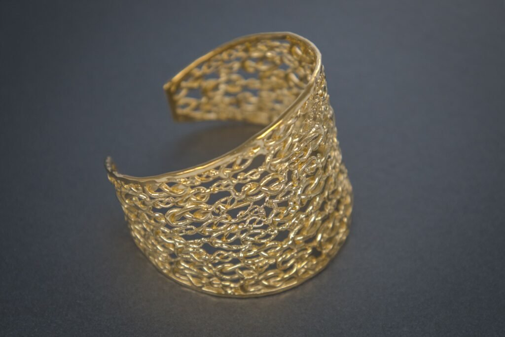 BRACELET MANCHETTE PLUIE DE LAC D’AMOUR Or